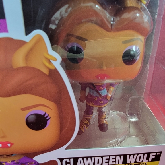 Clawdeen wolf funko # 116 (nib) - Picture 3 of 7